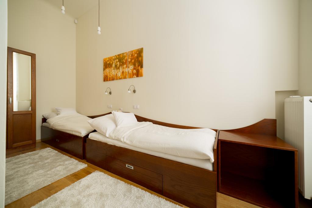 Family Buddha Apartment Budapest Kültér fotó
